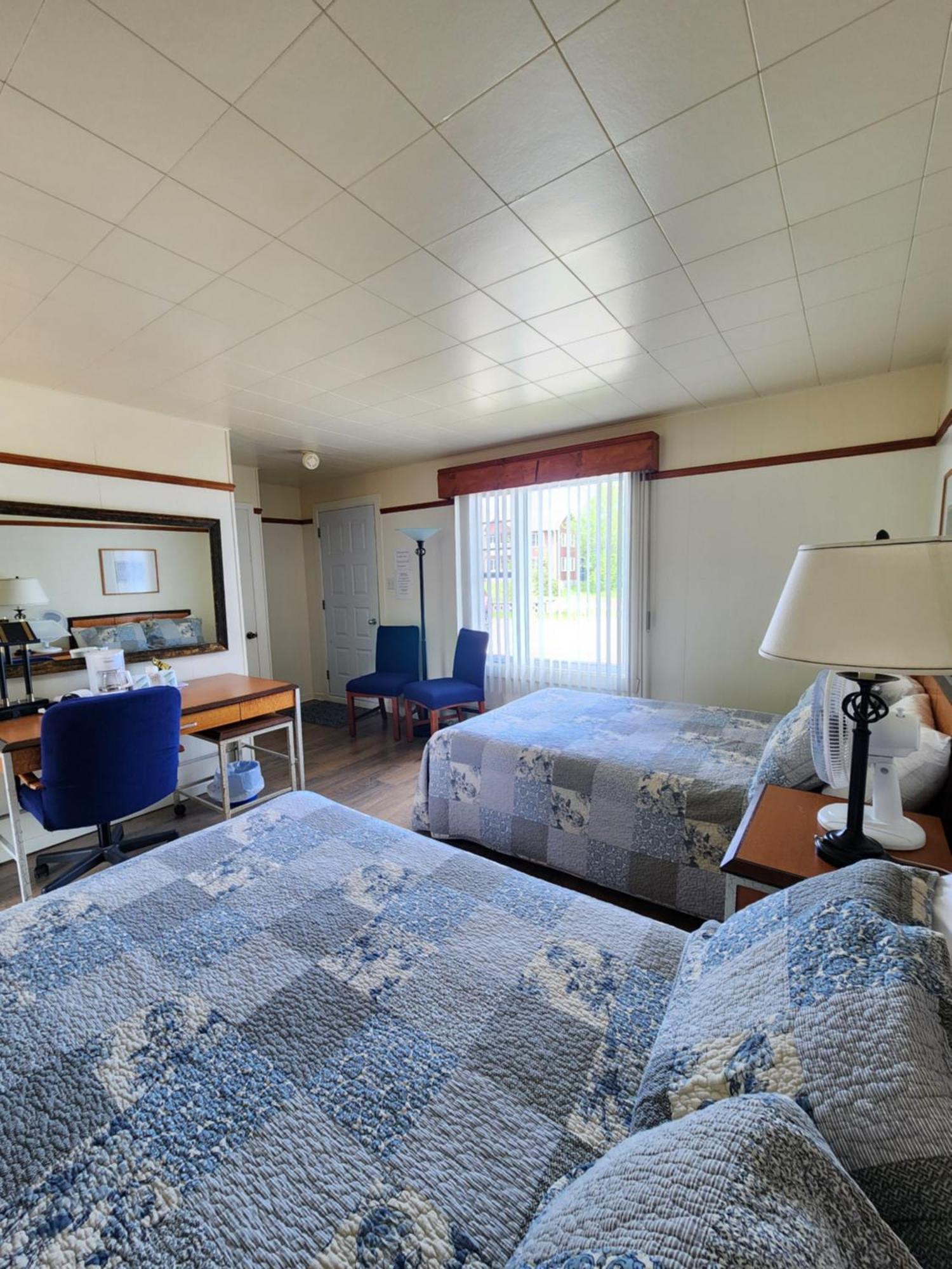Motel Et Chalets Bo-Fleuve Evangeline Saint-Simeon (Capitale-Nationale)