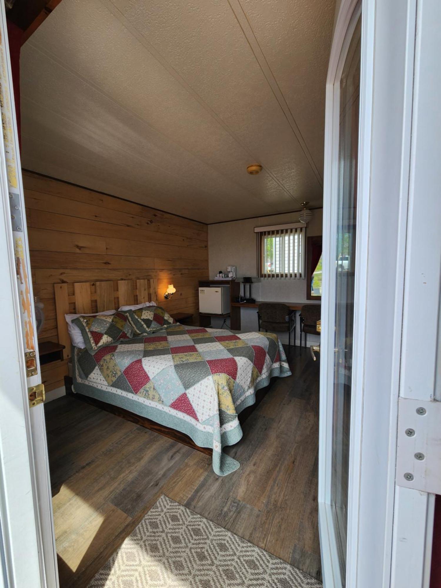 Motel Motel Et Chalets Bo-Fleuve Evangeline 3*