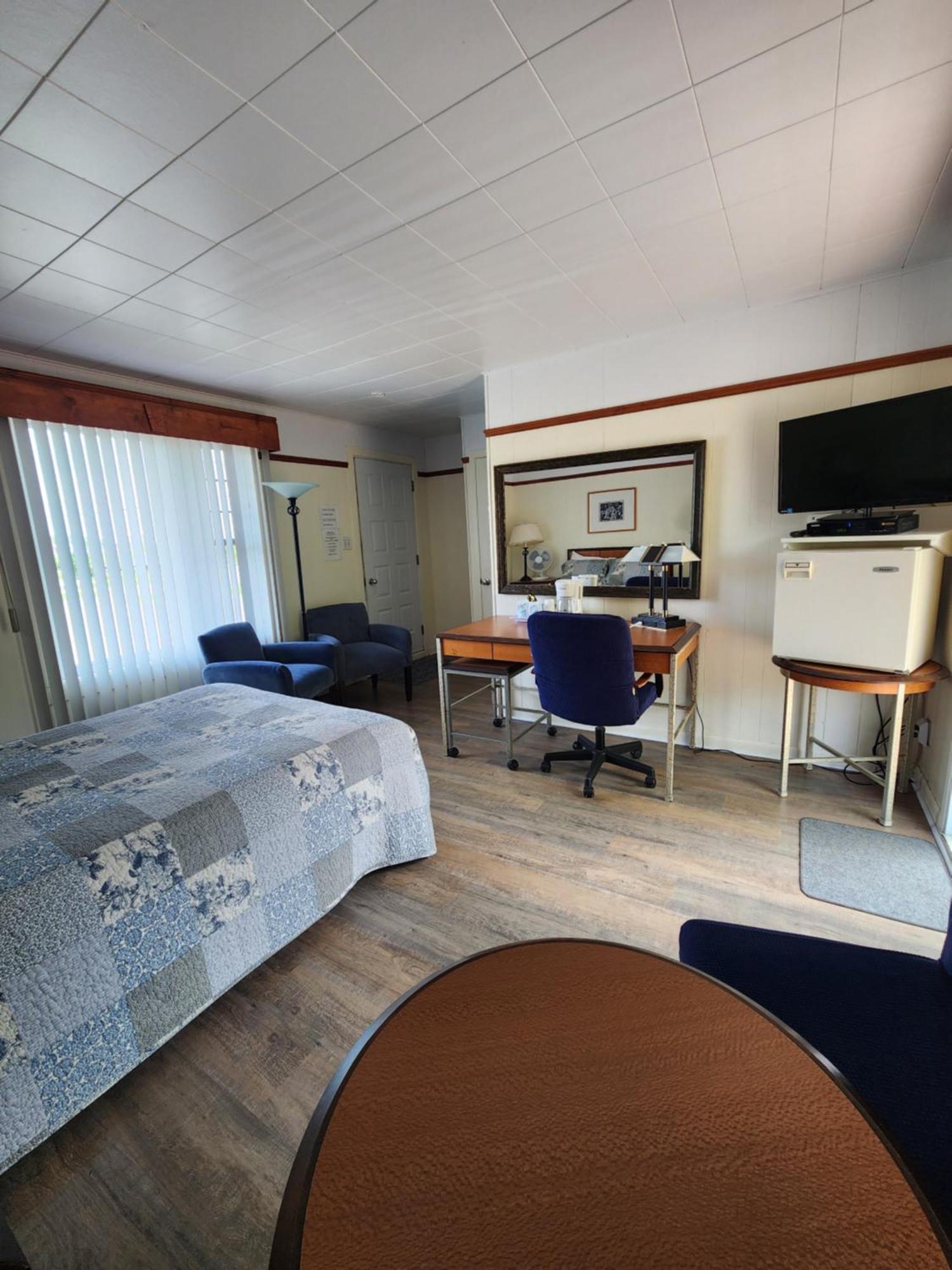 Motel Et Chalets Bo-Fleuve Evangeline 3* Saint-Simeon (Capitale-Nationale)