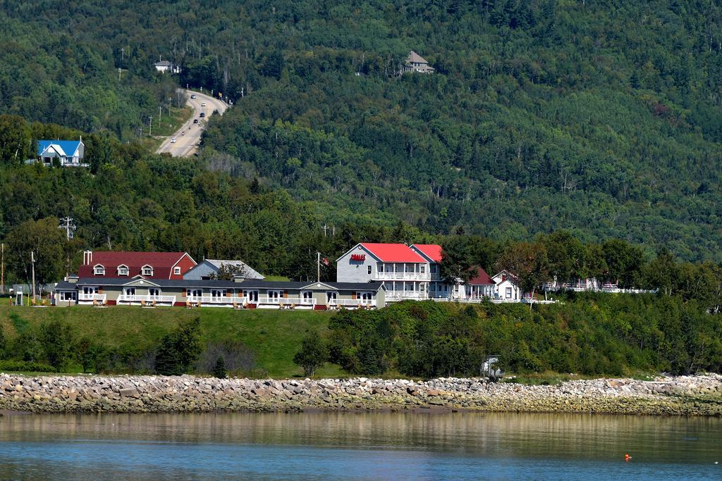 Motel Et Chalets Bo-Fleuve Evangeline 3* Saint-Simeon (Capitale-Nationale)