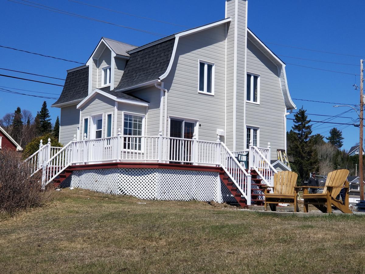 Motel Motel Et Chalets Bo-Fleuve Evangeline